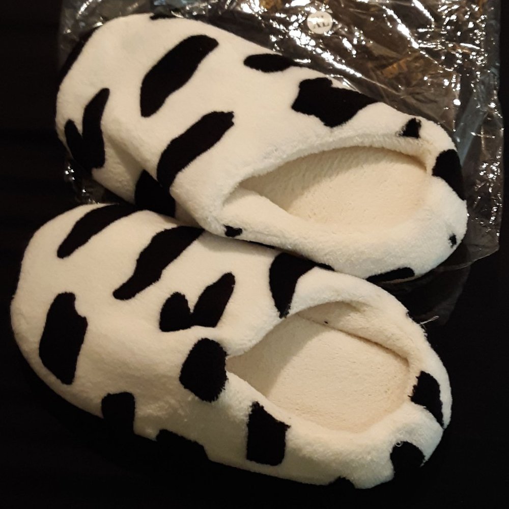 Black & White Dalmatian Bedroom Slippers Kids XL